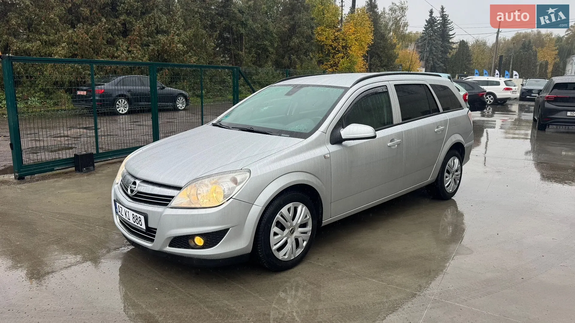 Opel Astra, 2010