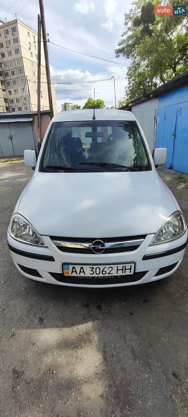Opel Combo, 2009