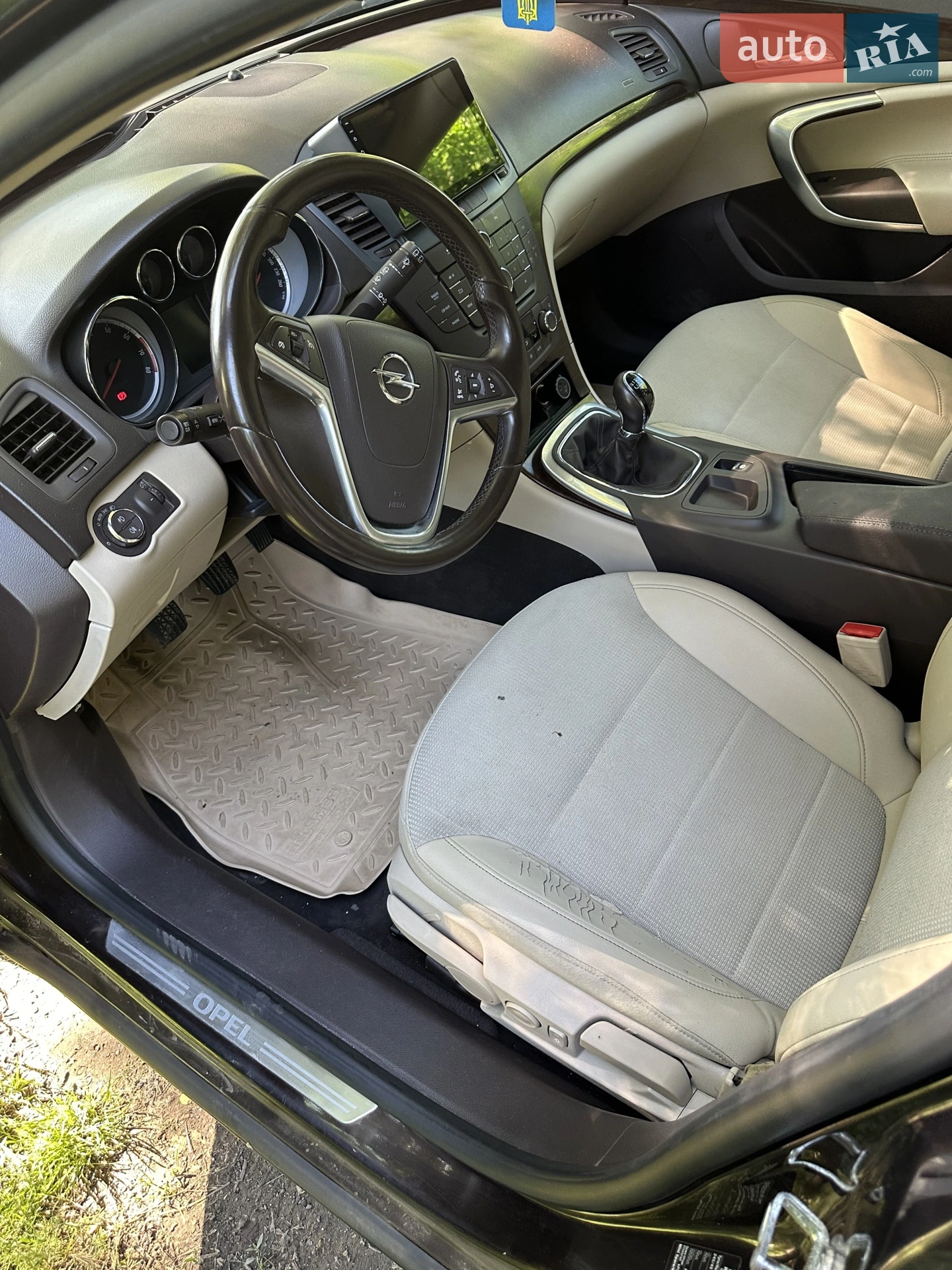 Opel Insignia, 2011