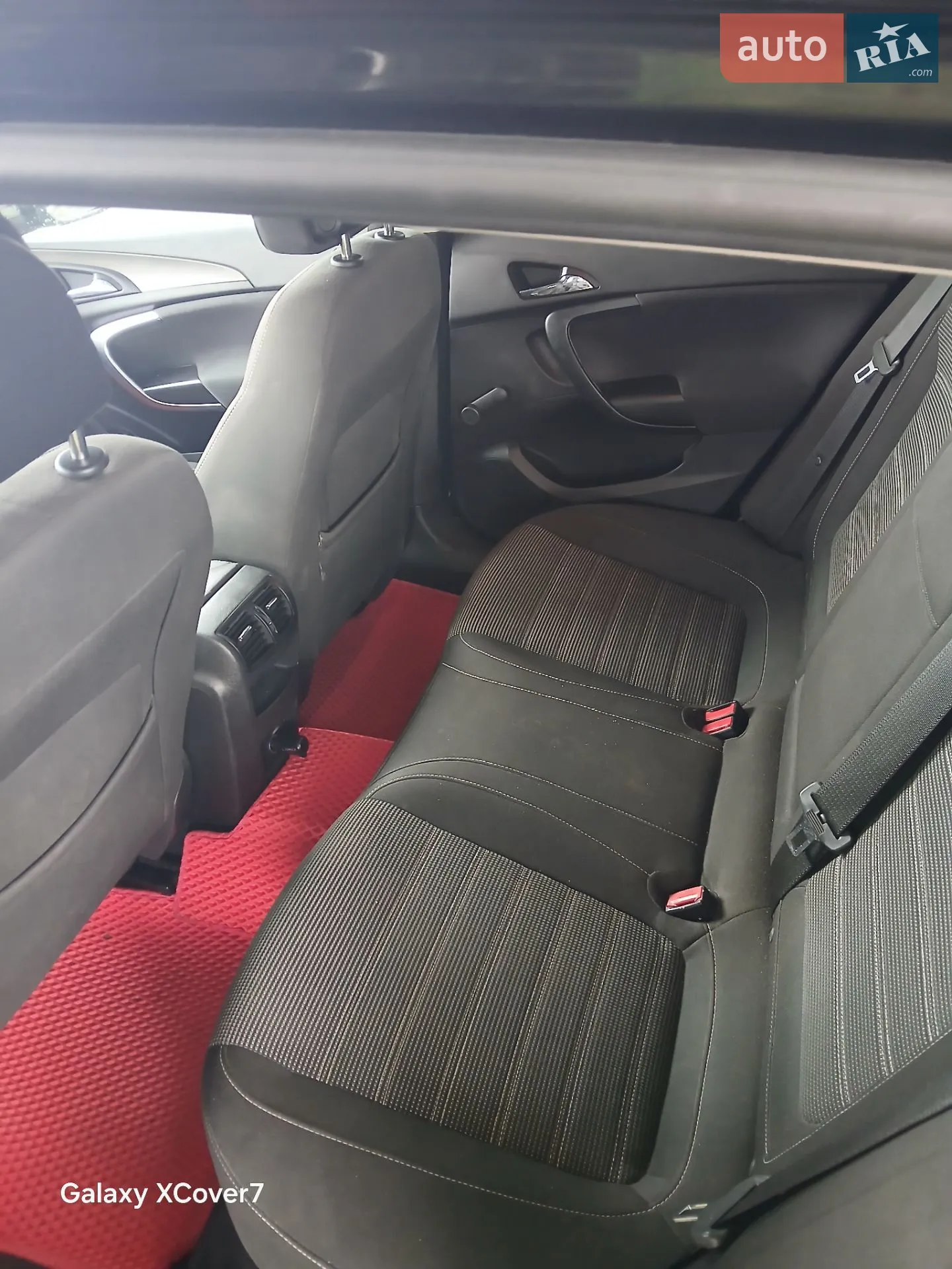 Opel Insignia, 2011