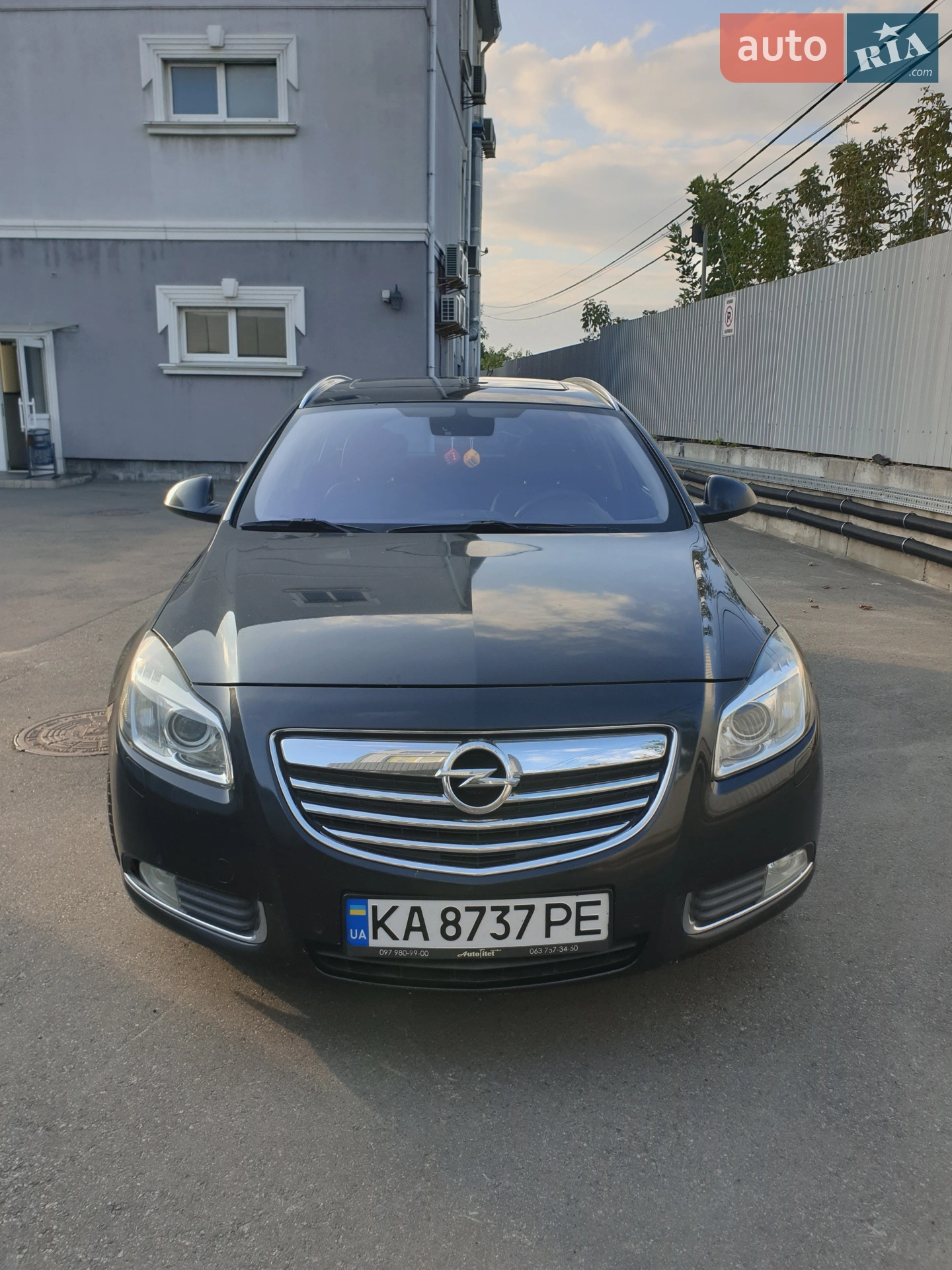 Opel Insignia, 2011