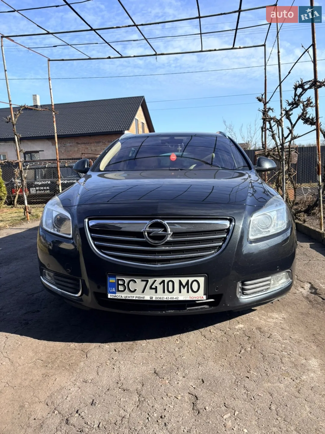 Opel Insignia, 2011