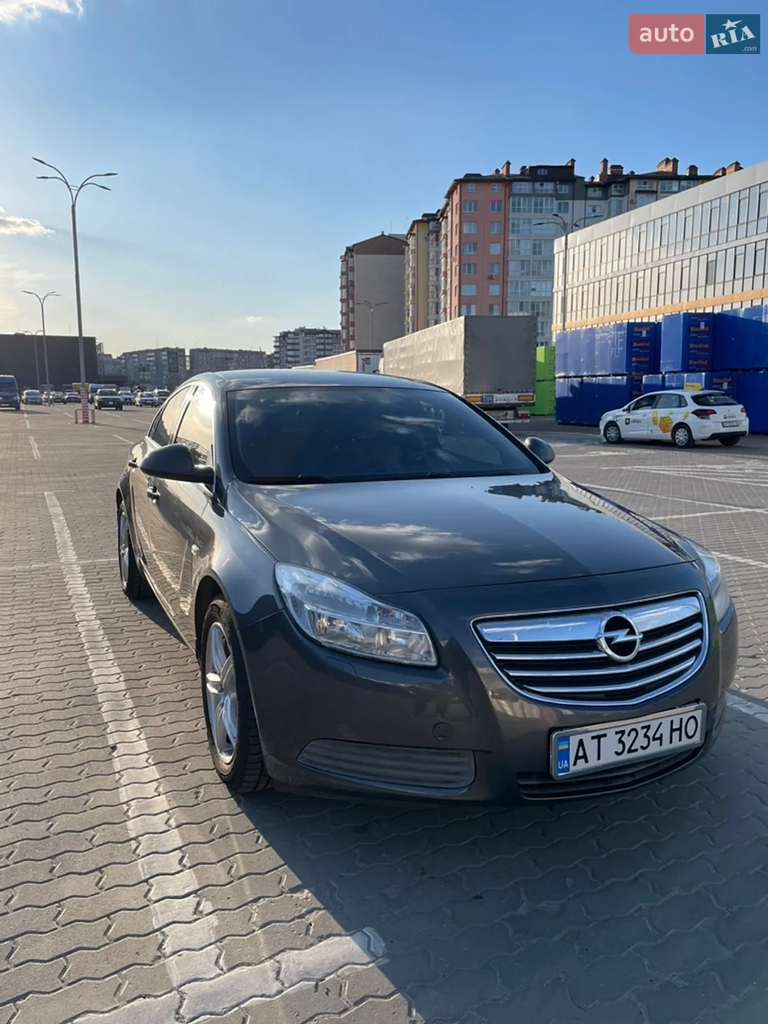 Opel Insignia, 2011