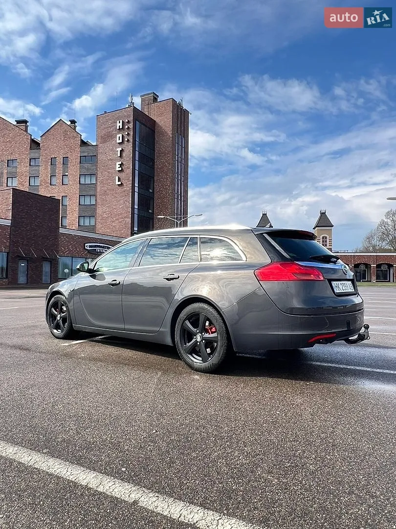 Opel Insignia, 2012