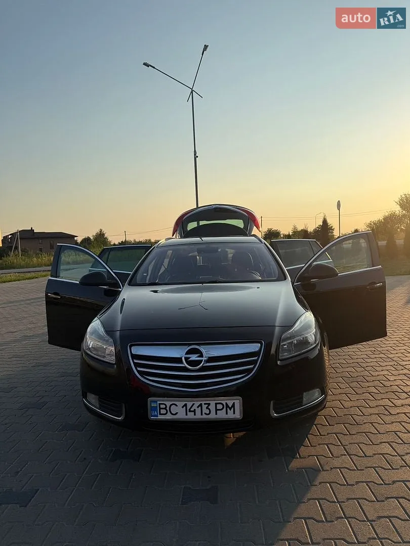 Opel Insignia, 2009