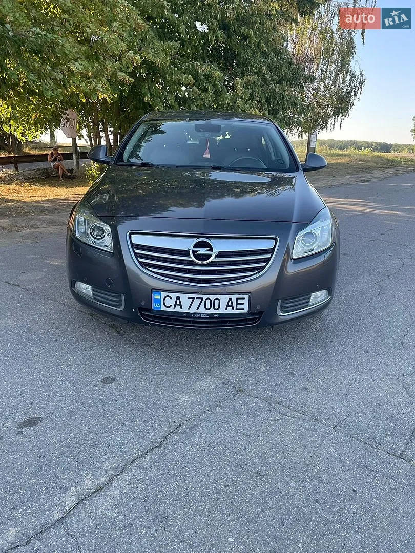 Opel Insignia, 2011