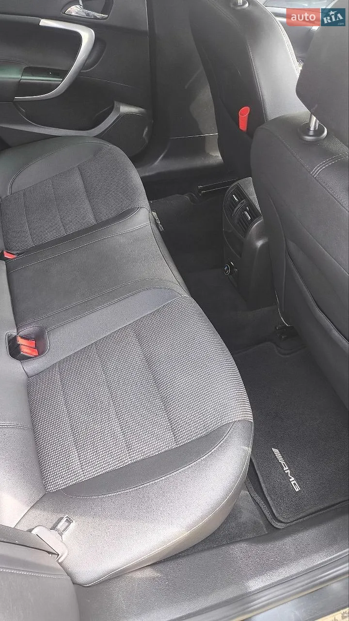 Opel Insignia, 2010