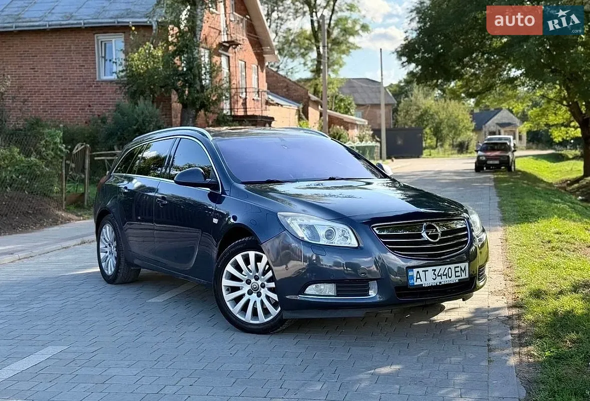 Opel Insignia, 2009