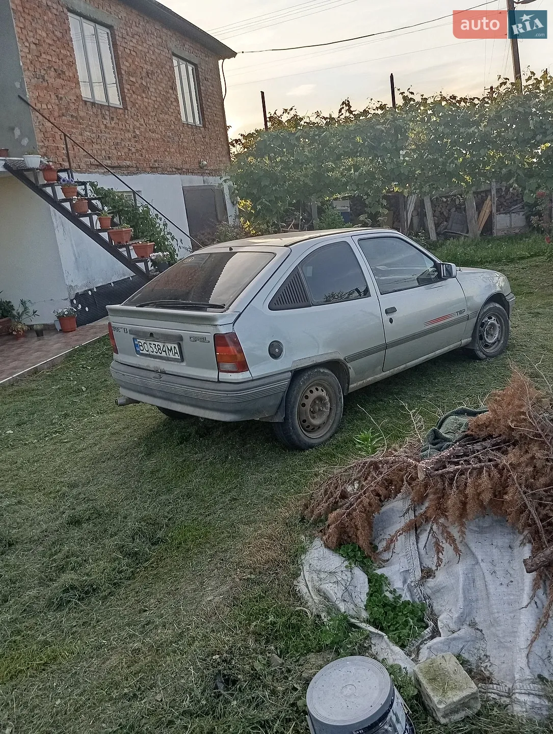 Opel Kadett, 1988