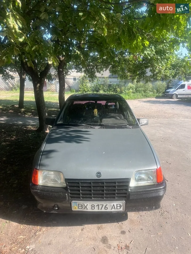 Opel Kadett, 1987