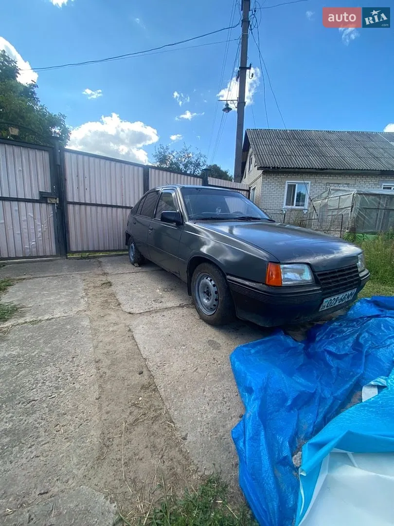 Opel Kadett, 1985