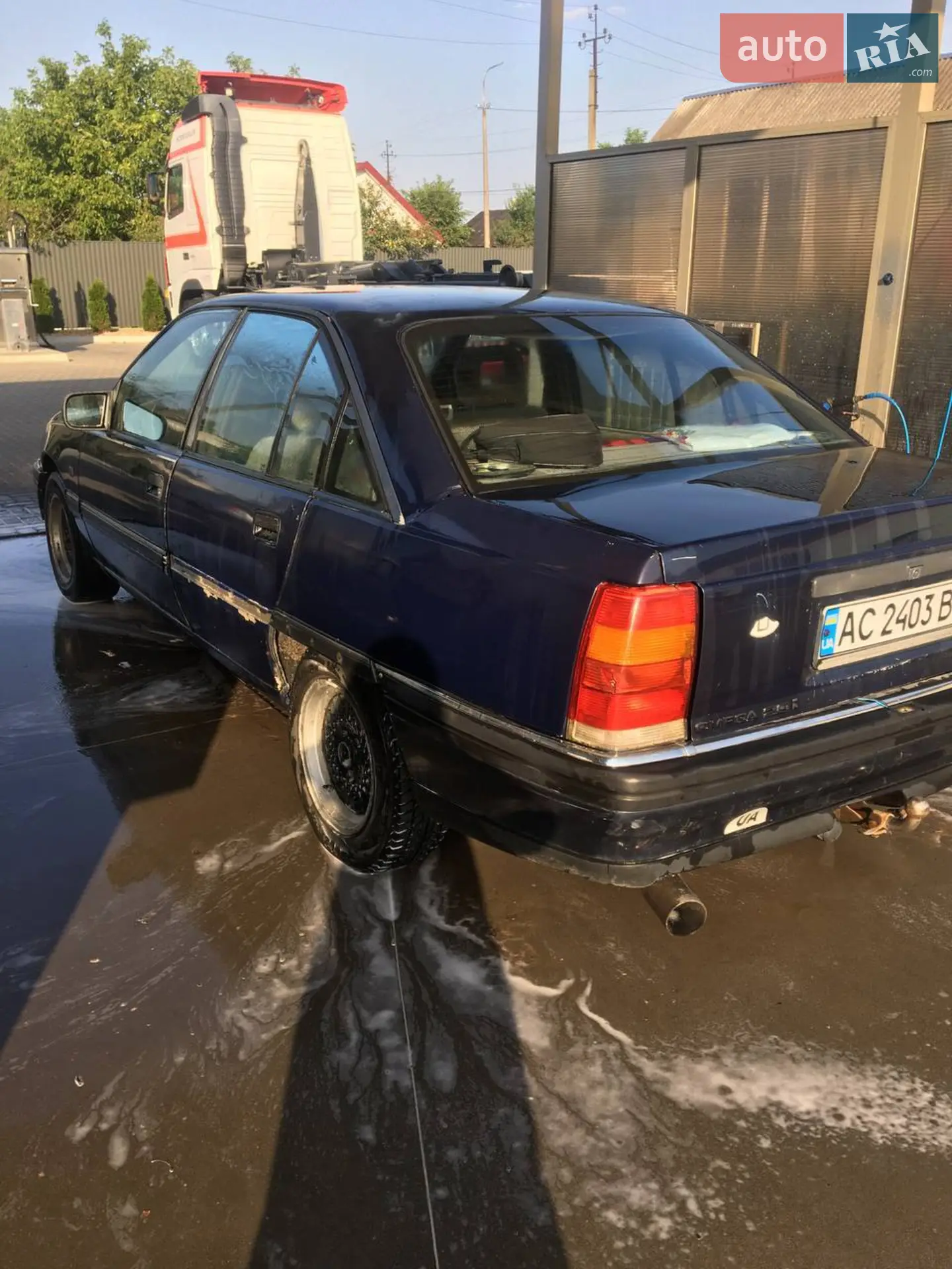 Opel Omega, 1990