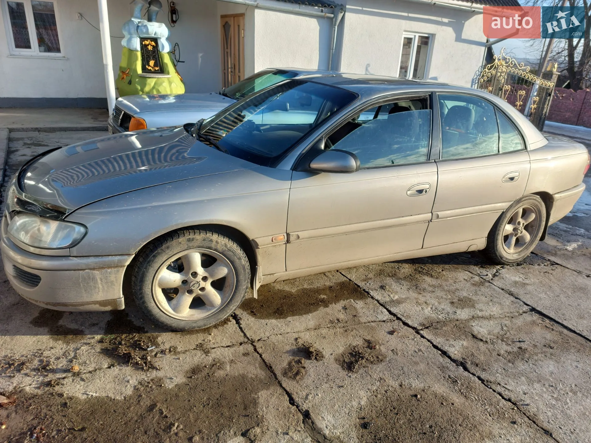 Opel Omega, 1996