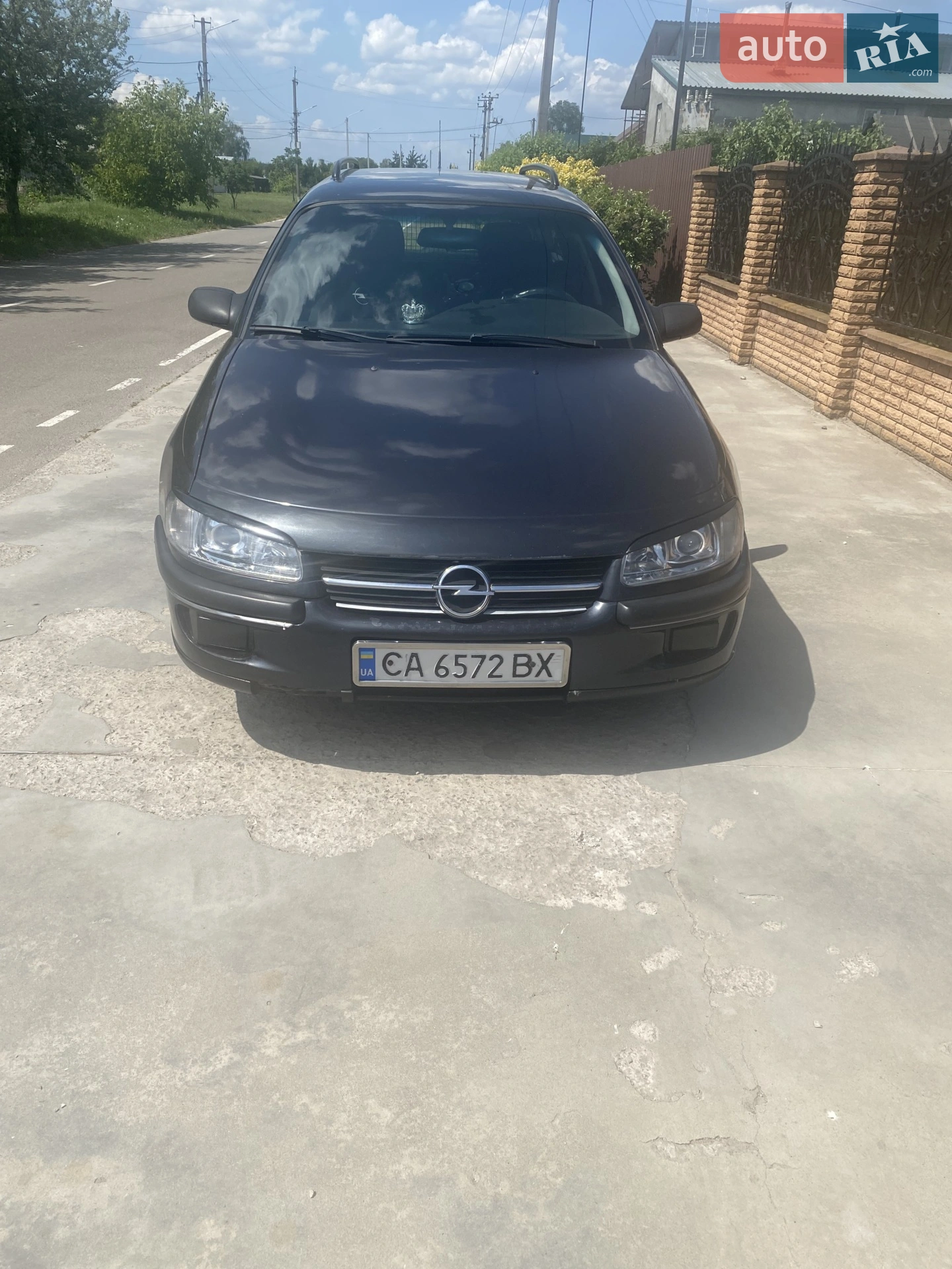 Opel Omega, 1996