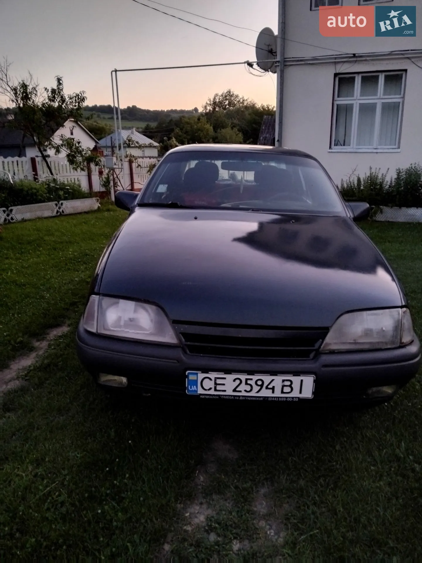 Opel Omega, 1990