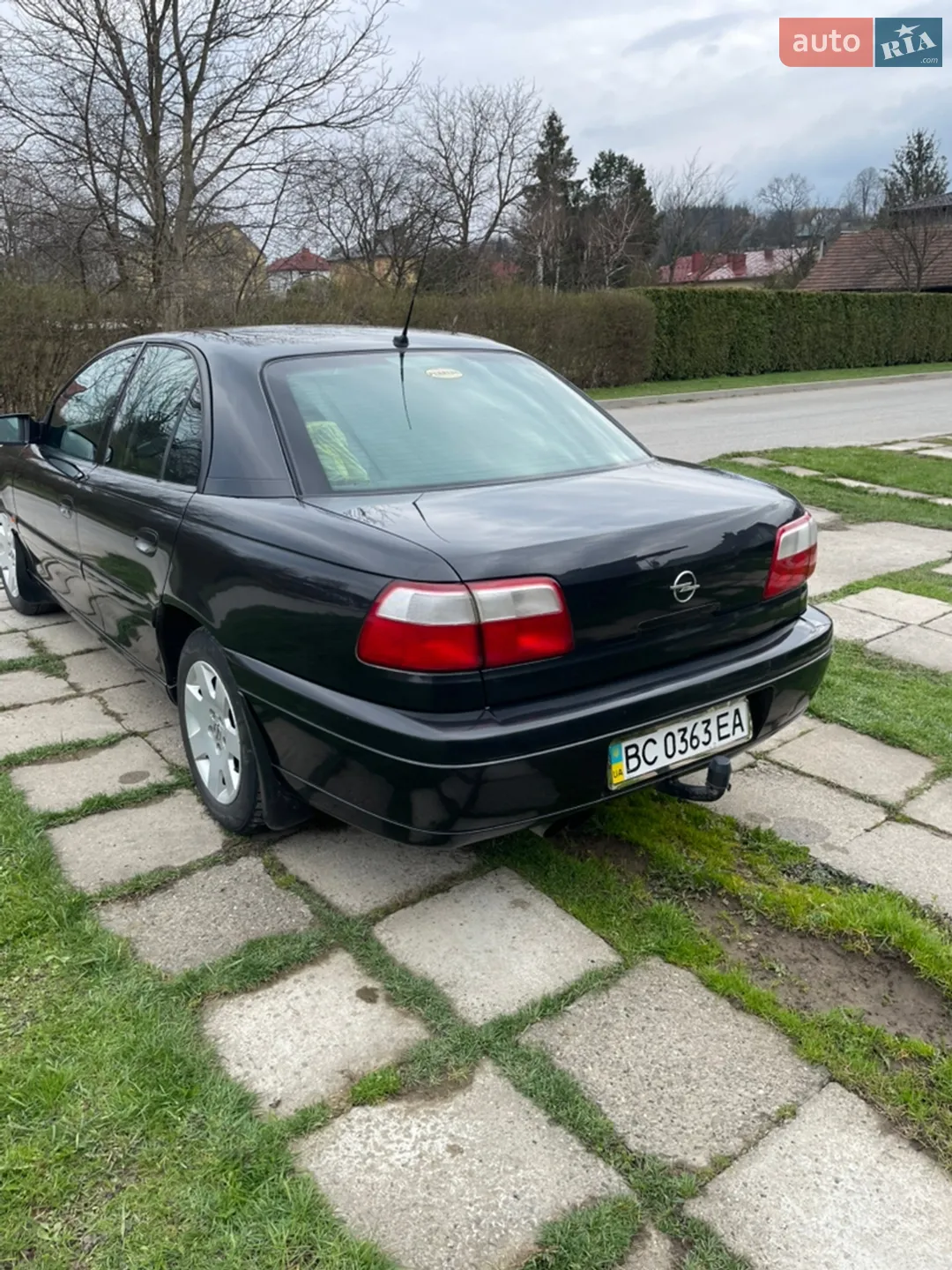 Opel Omega, 2000