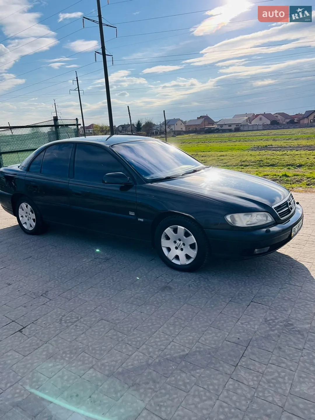Opel Omega, 2002
