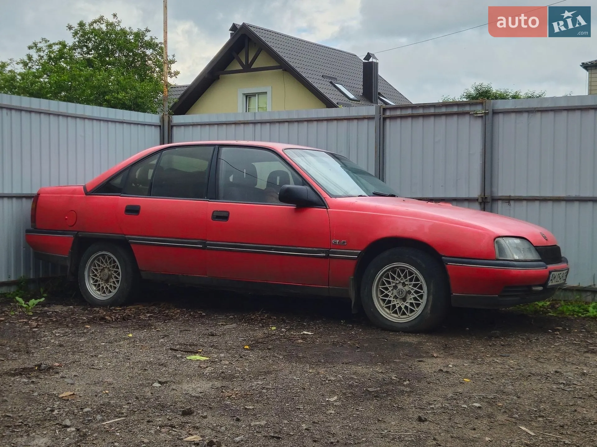 Opel Omega, 1990
