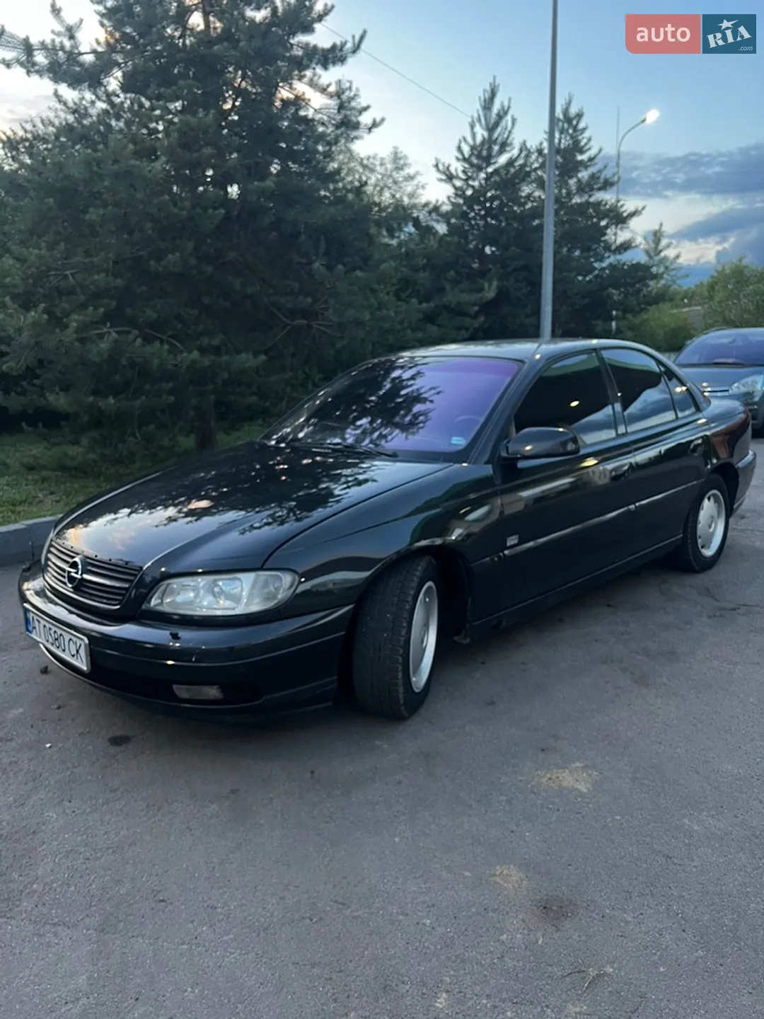 Opel Omega, 2002