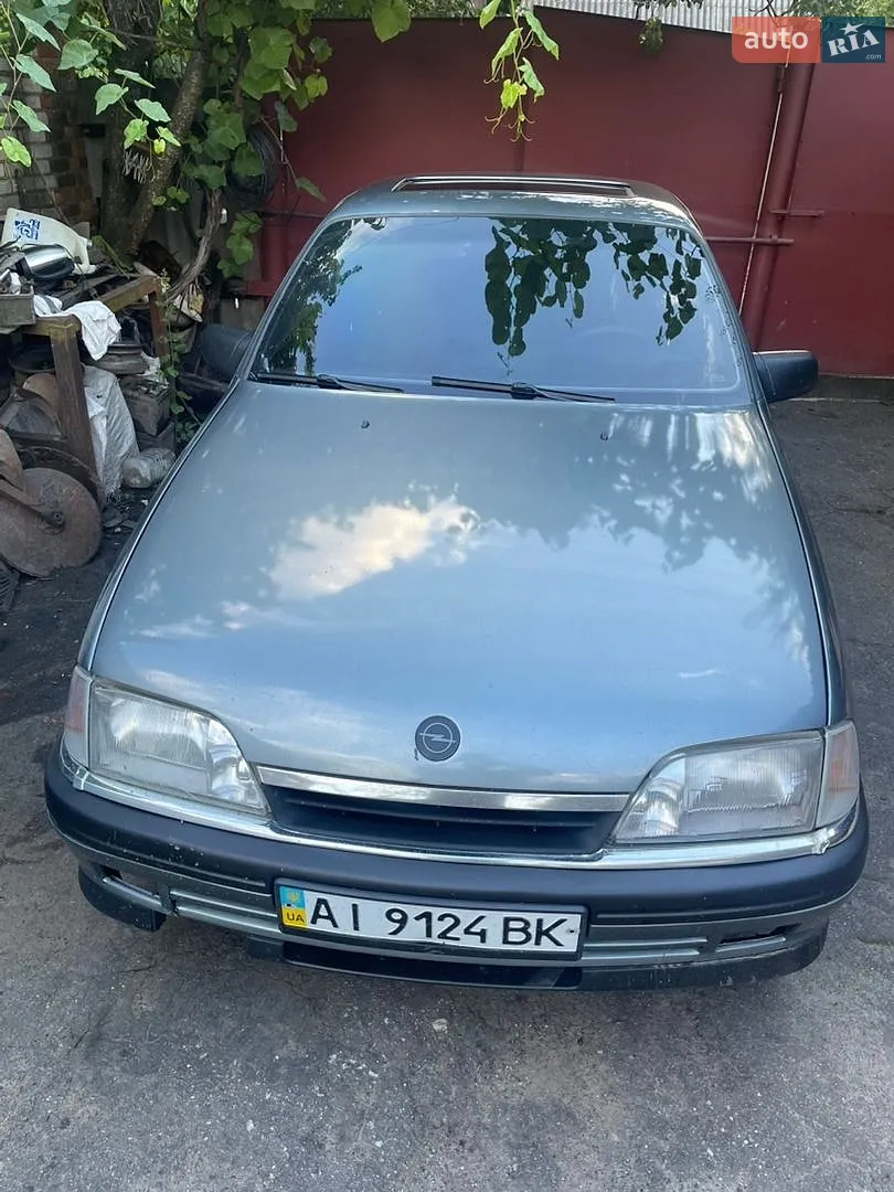 Opel Omega, 1991