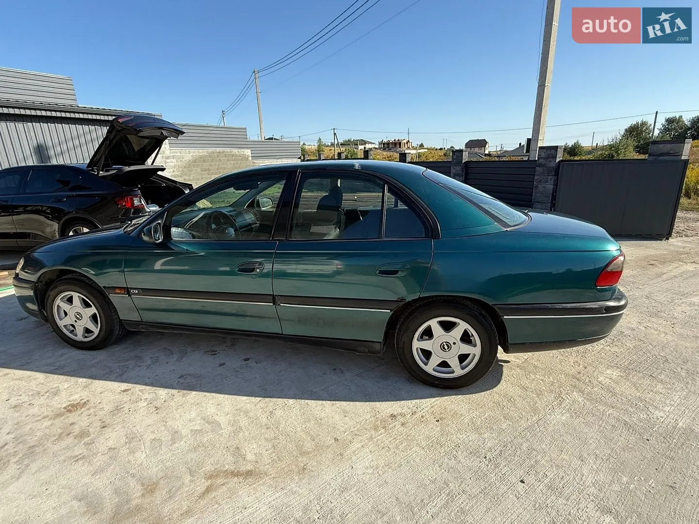 Opel Omega, 1996