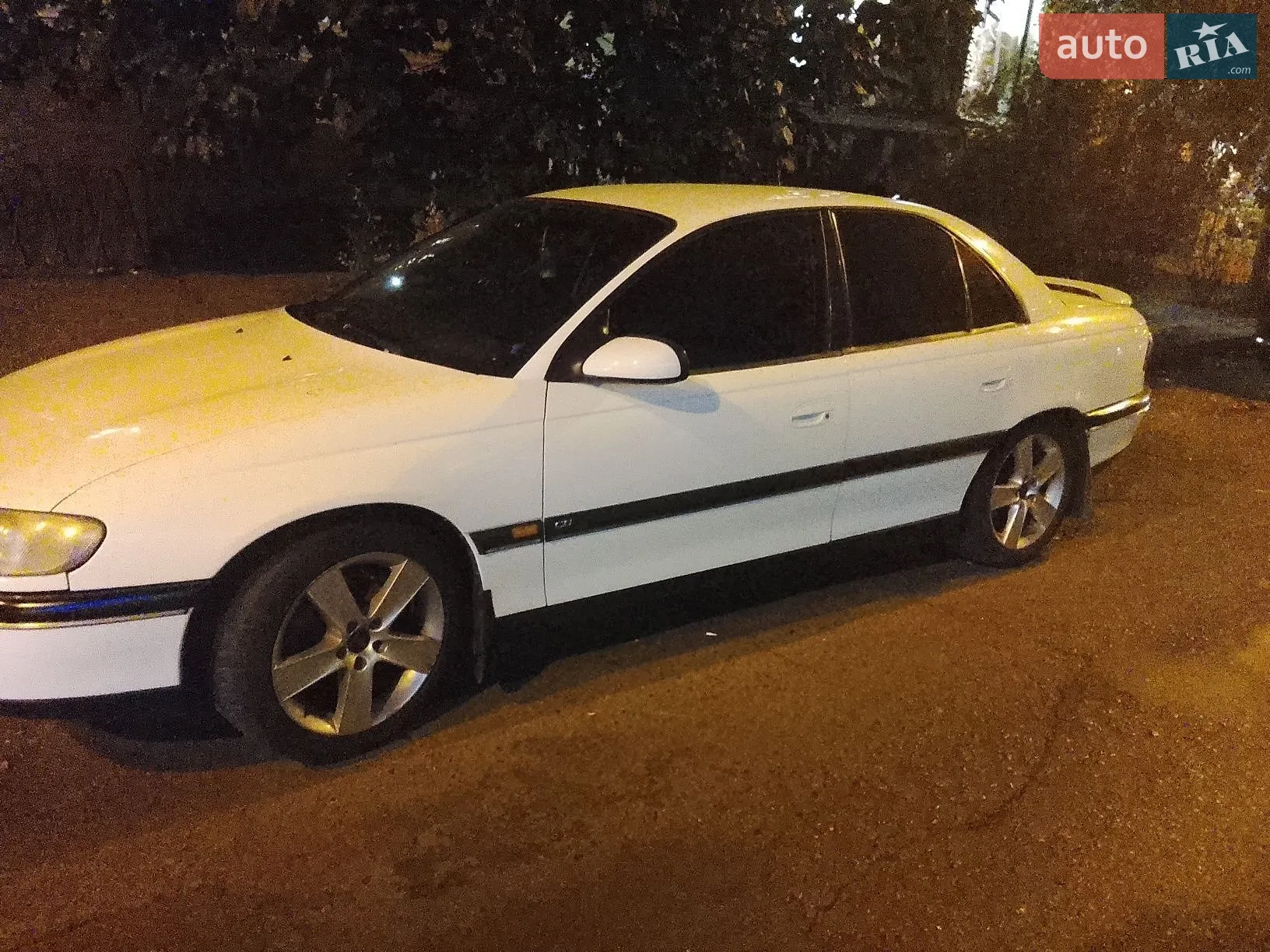 Opel Omega, 1998
