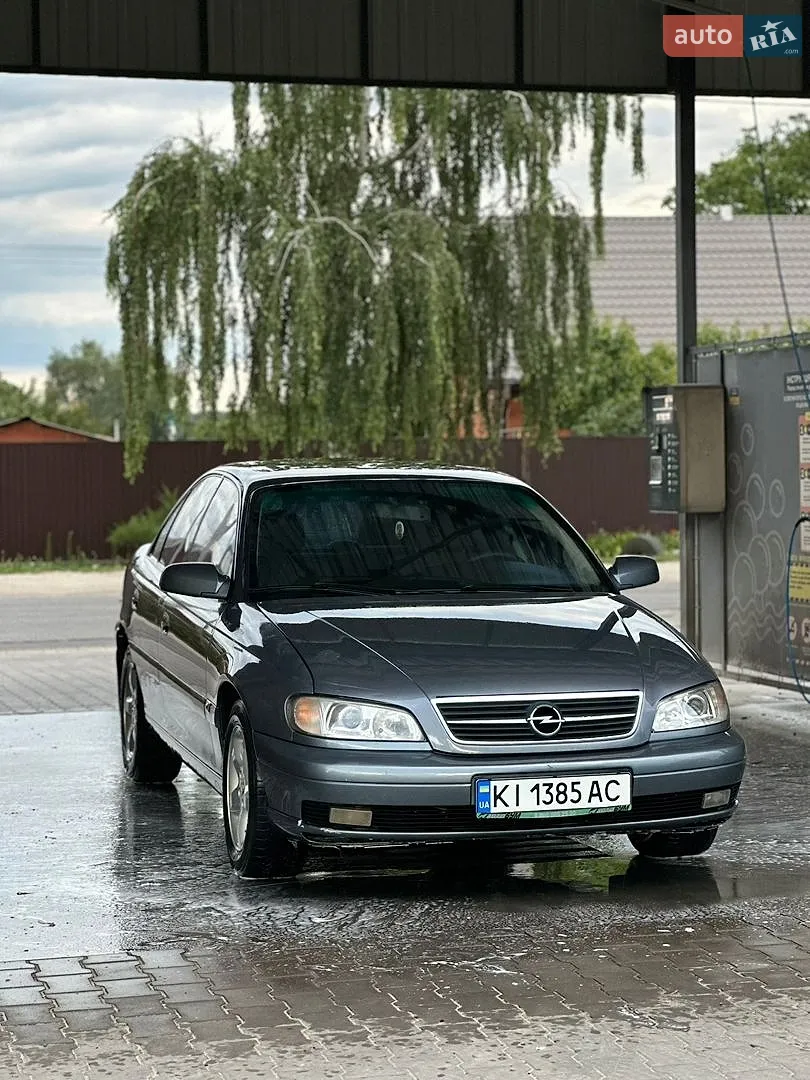 Opel Omega, 2003