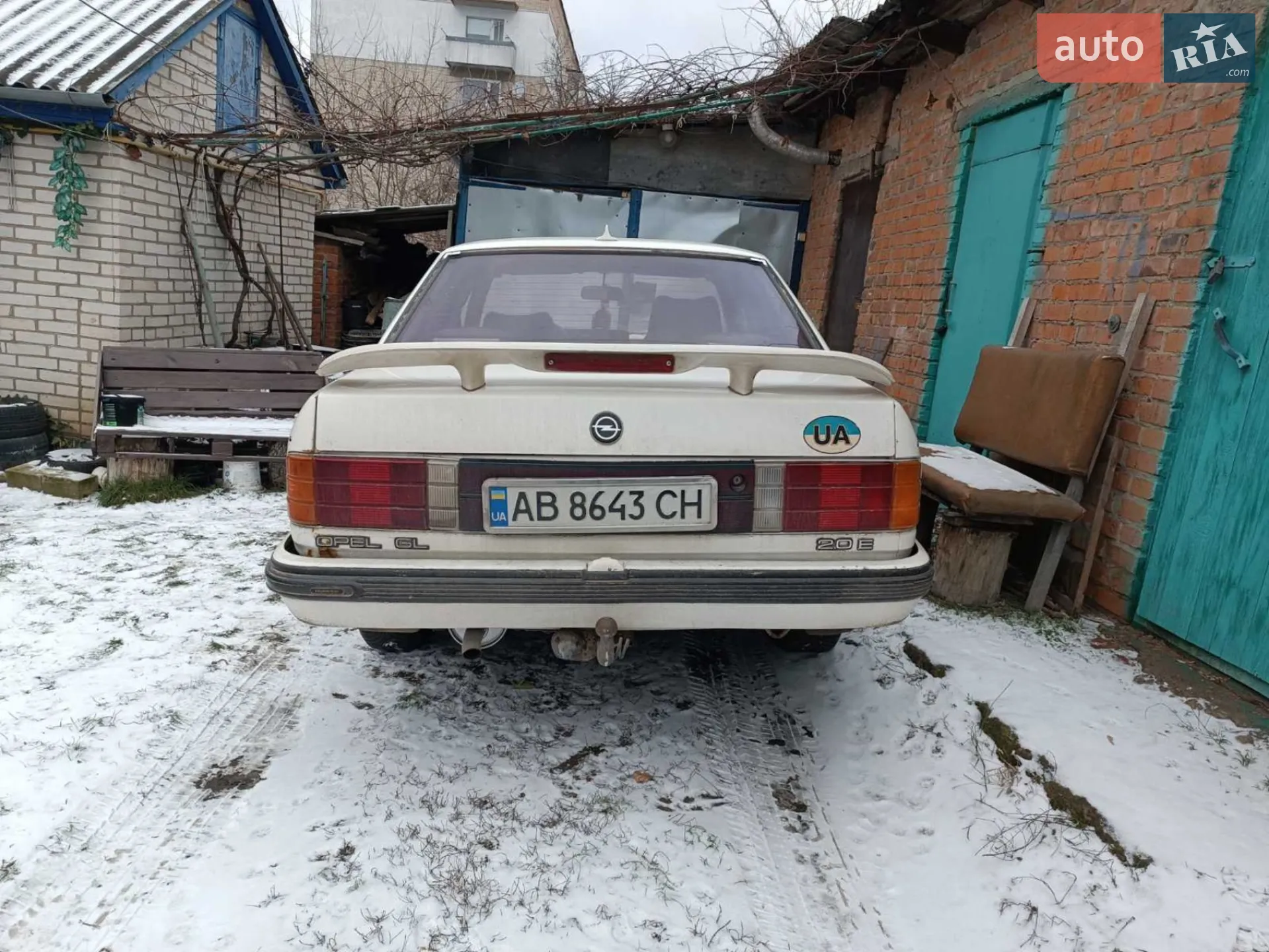 Opel Rekord, 1985