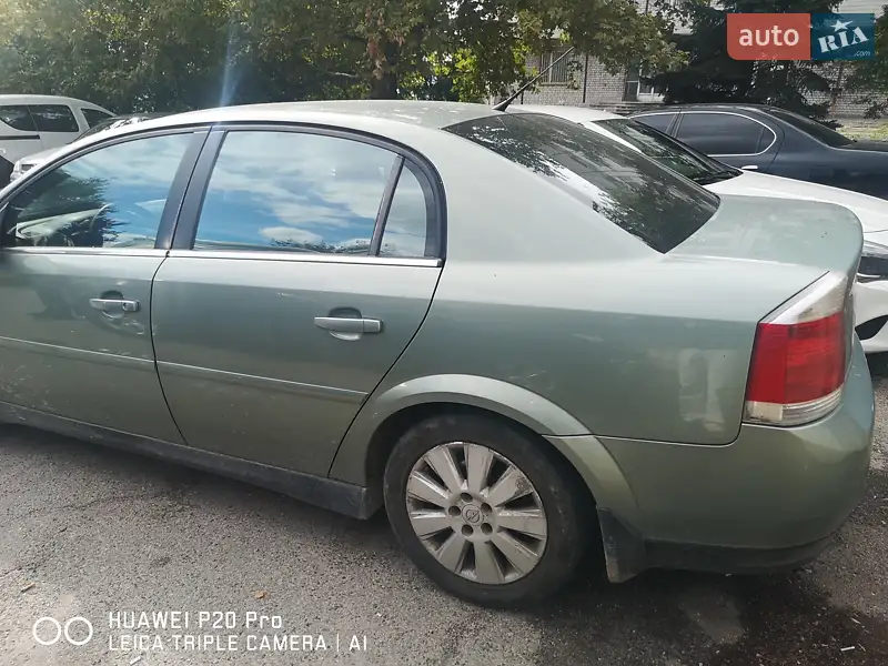 Opel Vectra, 2004