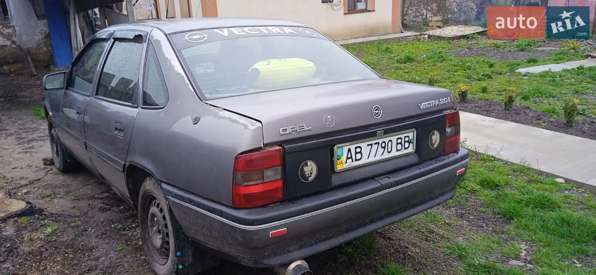 Opel Vectra, 1989