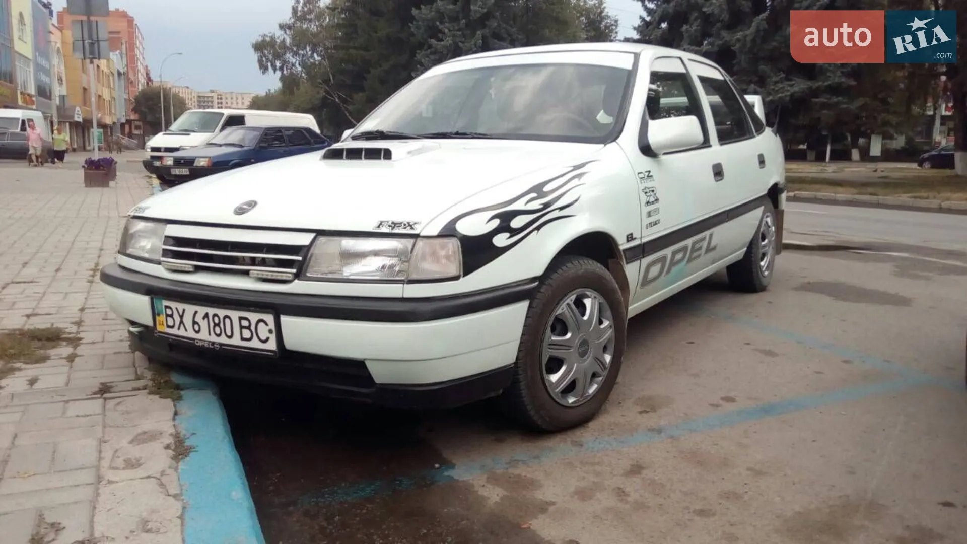 Opel Vectra, 1989