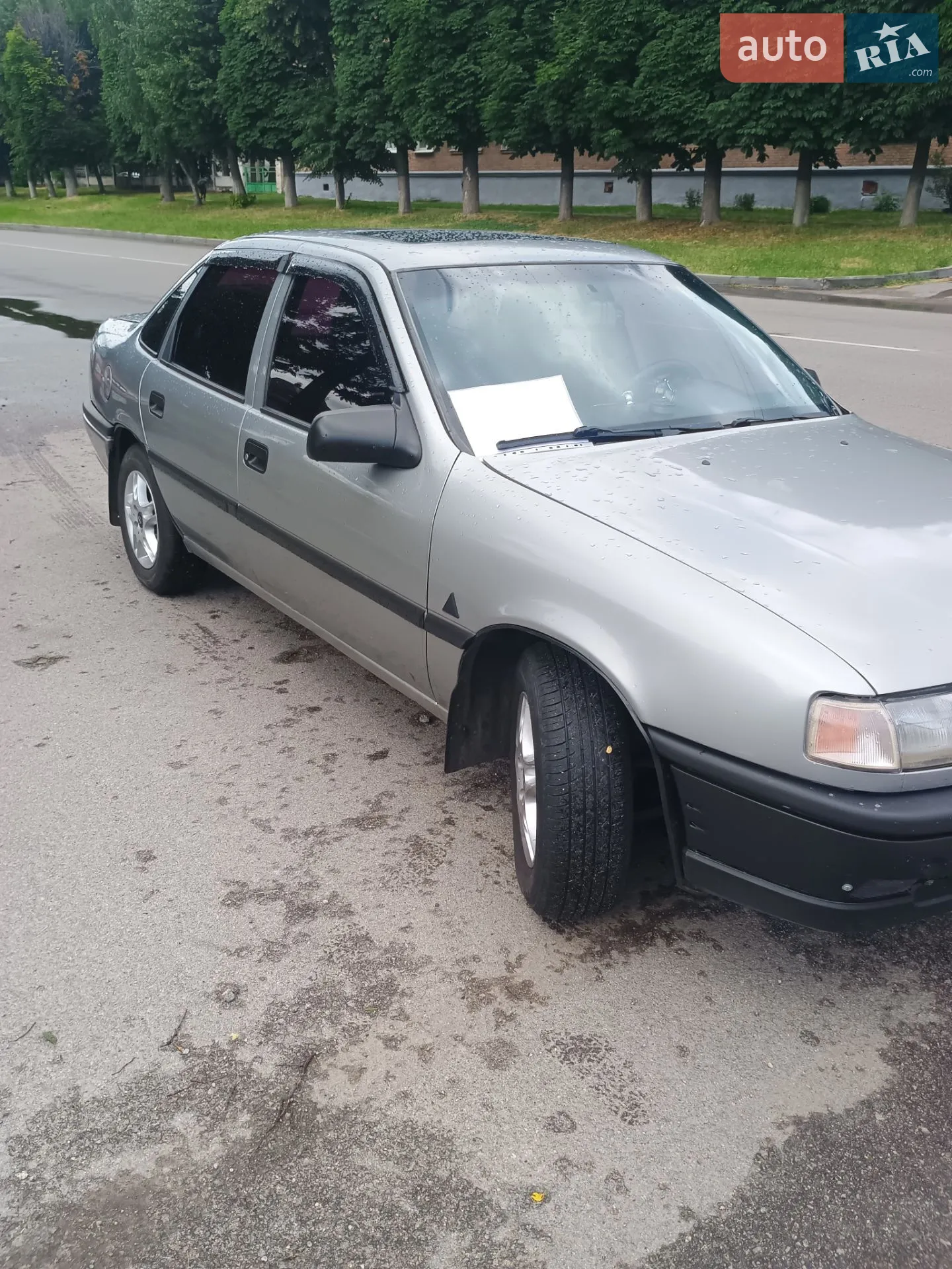 Opel Vectra, 1993