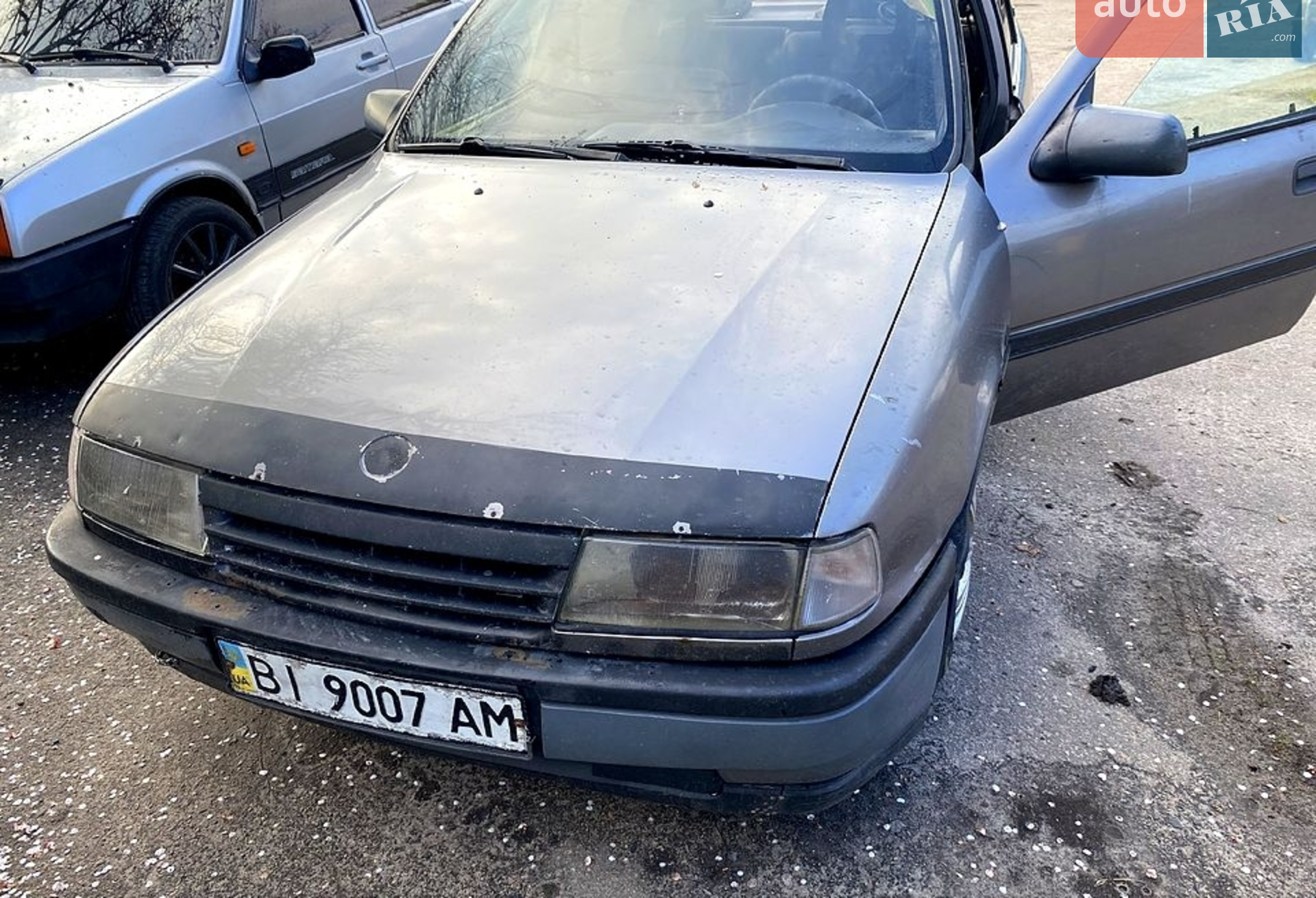 Opel Vectra, 1990