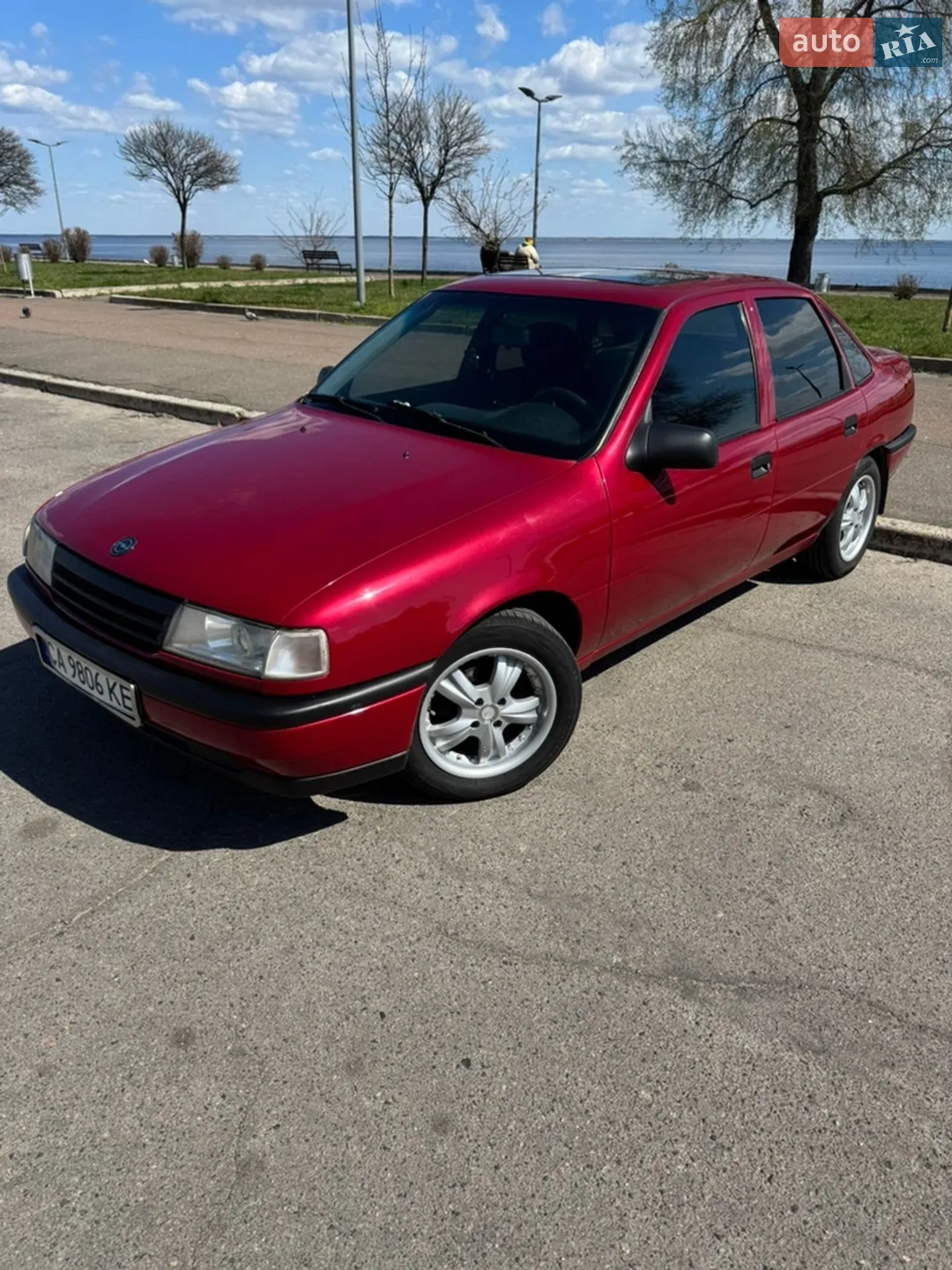 Opel Vectra, 1990