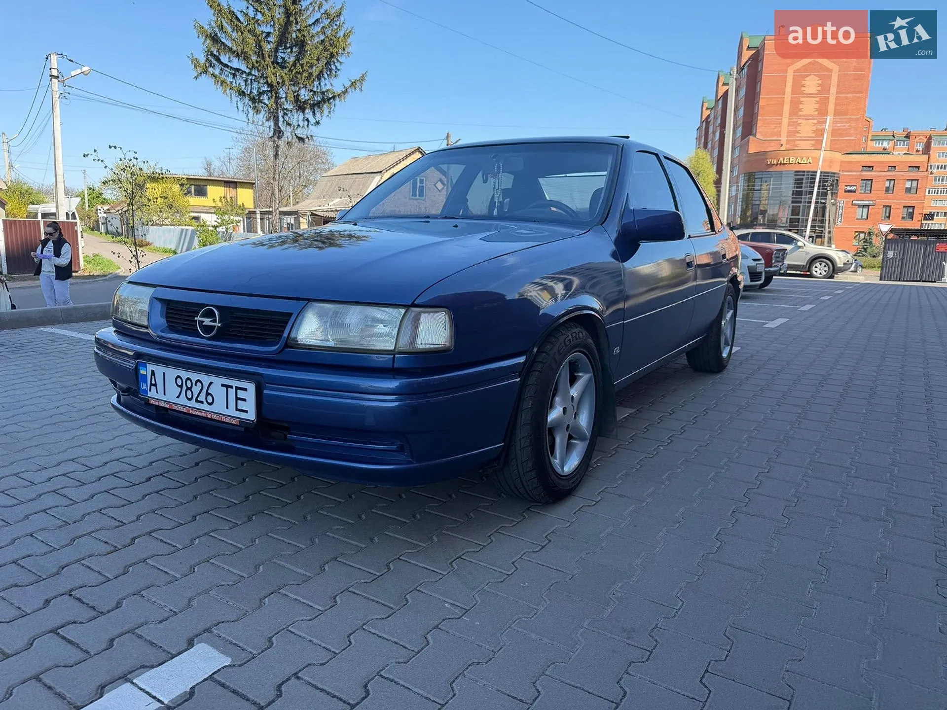 Opel Vectra, 1993