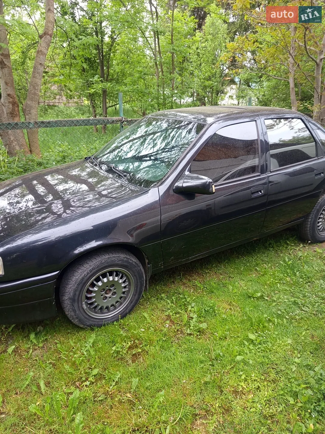 Opel Vectra, 1990