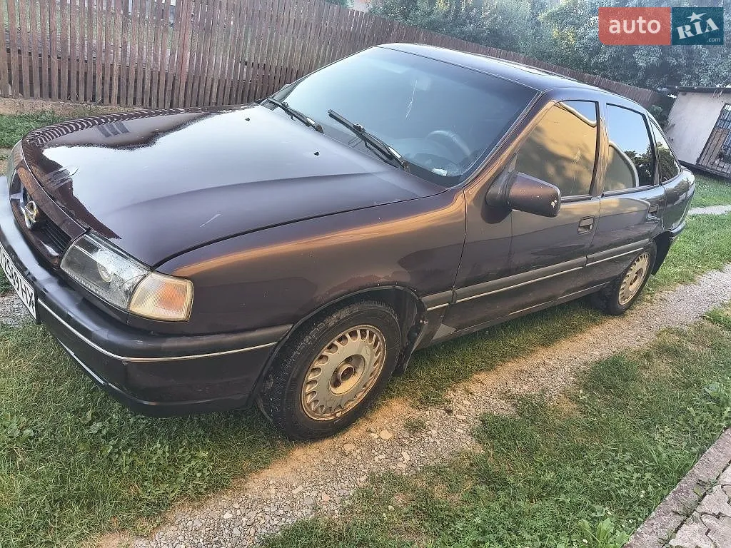 Opel Vectra, 1992