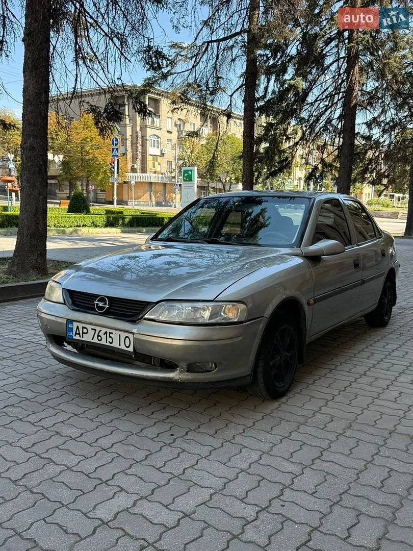 Opel Vectra, 1996