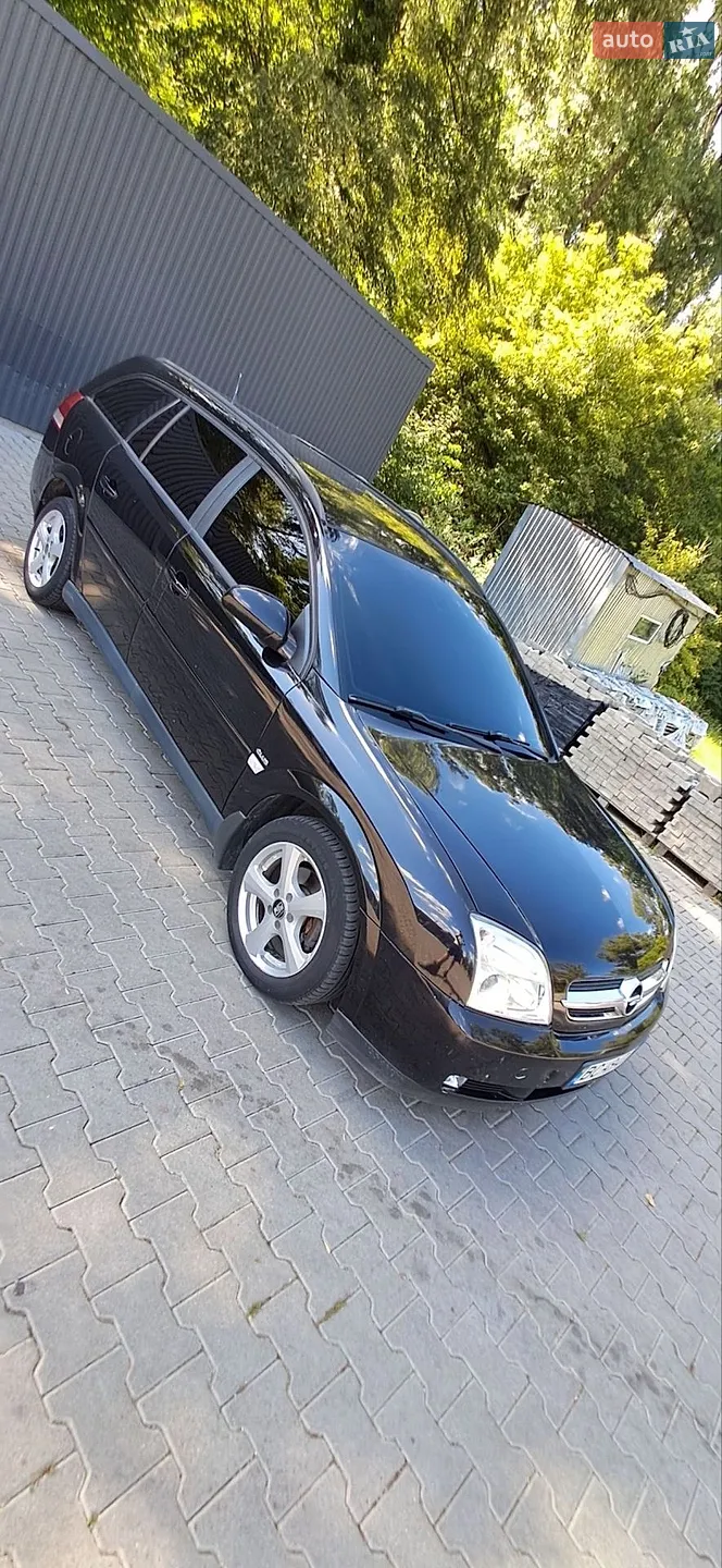 Opel Vectra, 2004