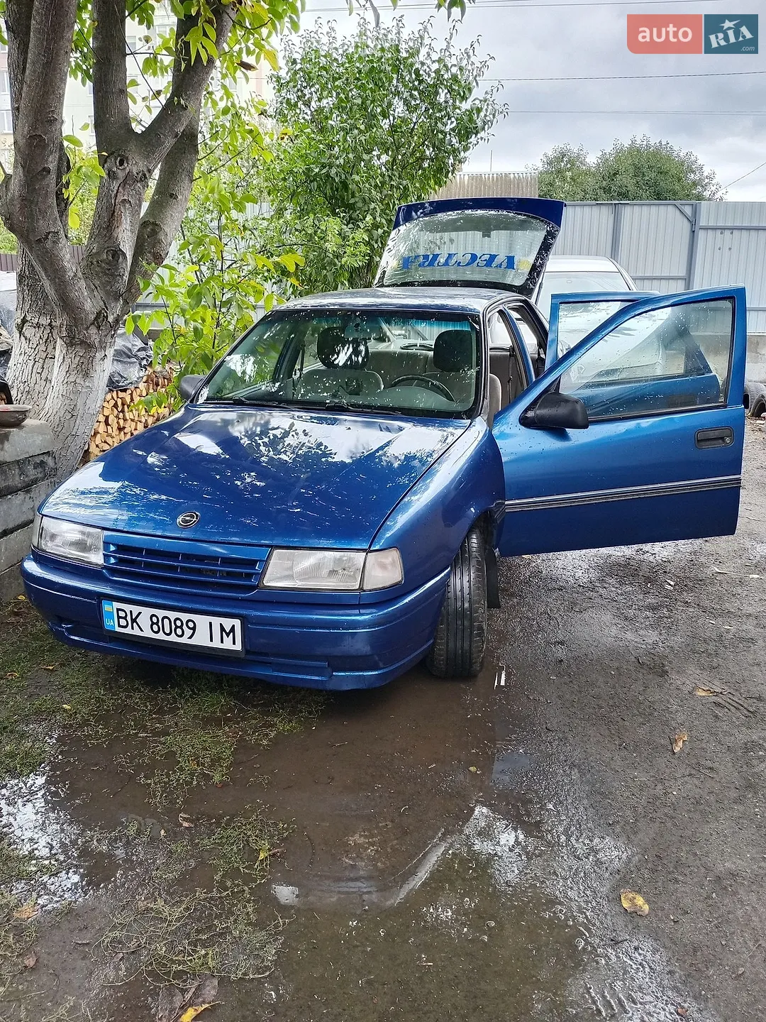 Opel Vectra, 1990