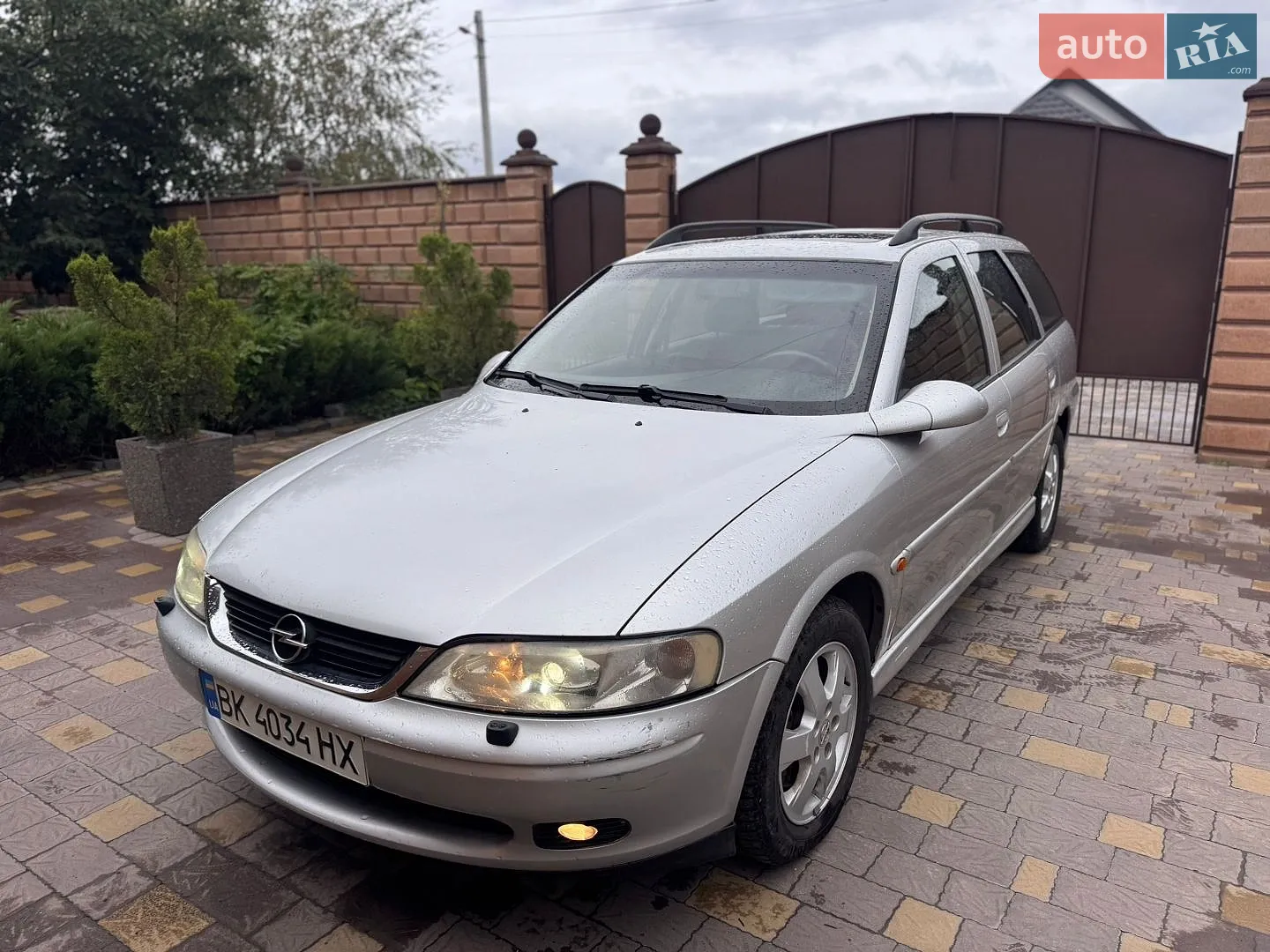 Opel Vectra, 2001
