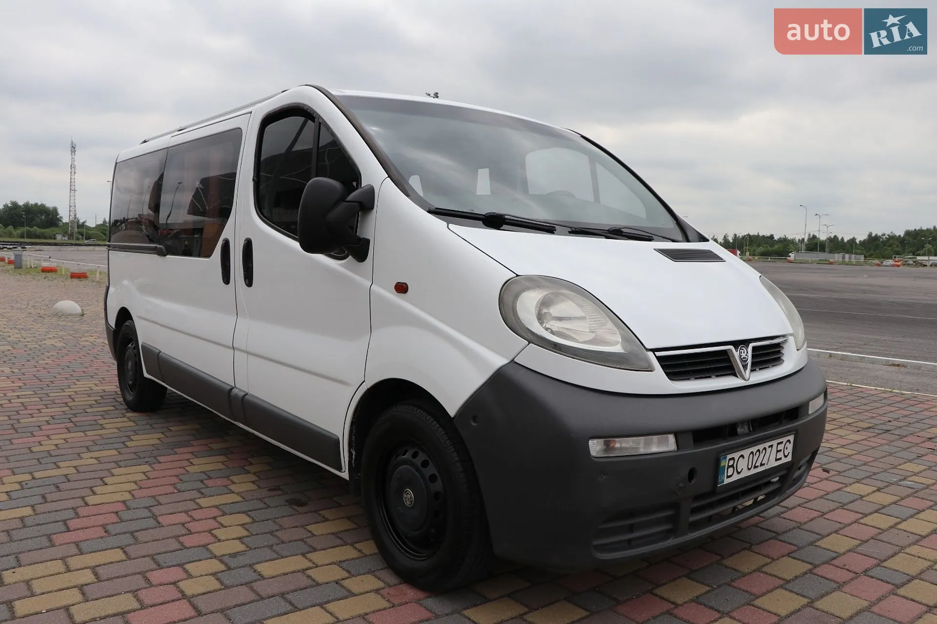 Opel Vivaro, 2004