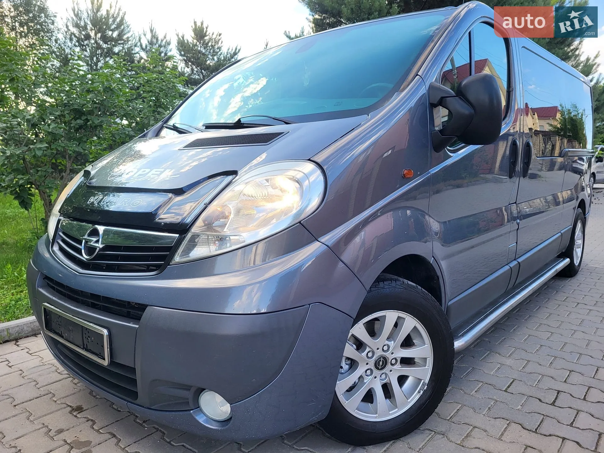Opel Vivaro, 2011