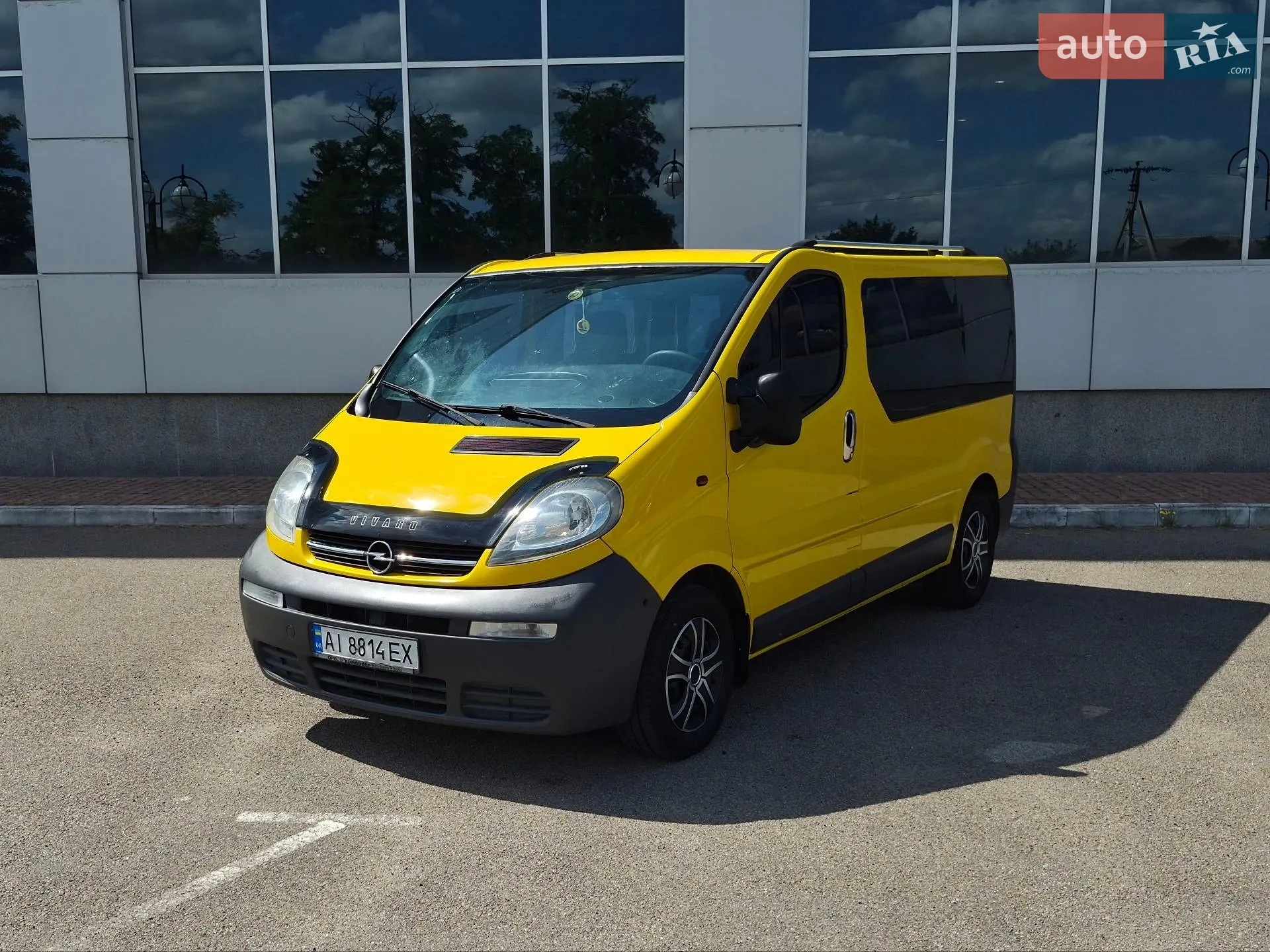Opel Vivaro, 2004