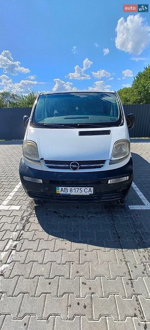 Opel Vivaro, 2002