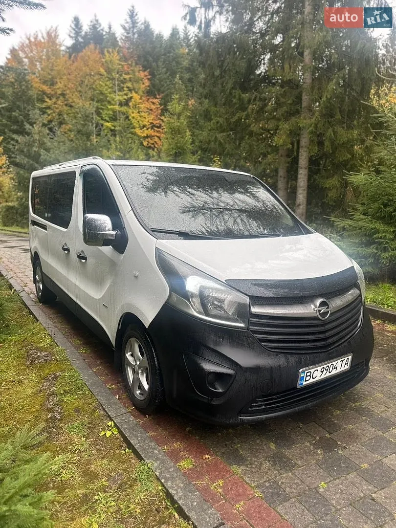 Opel Vivaro, 2015