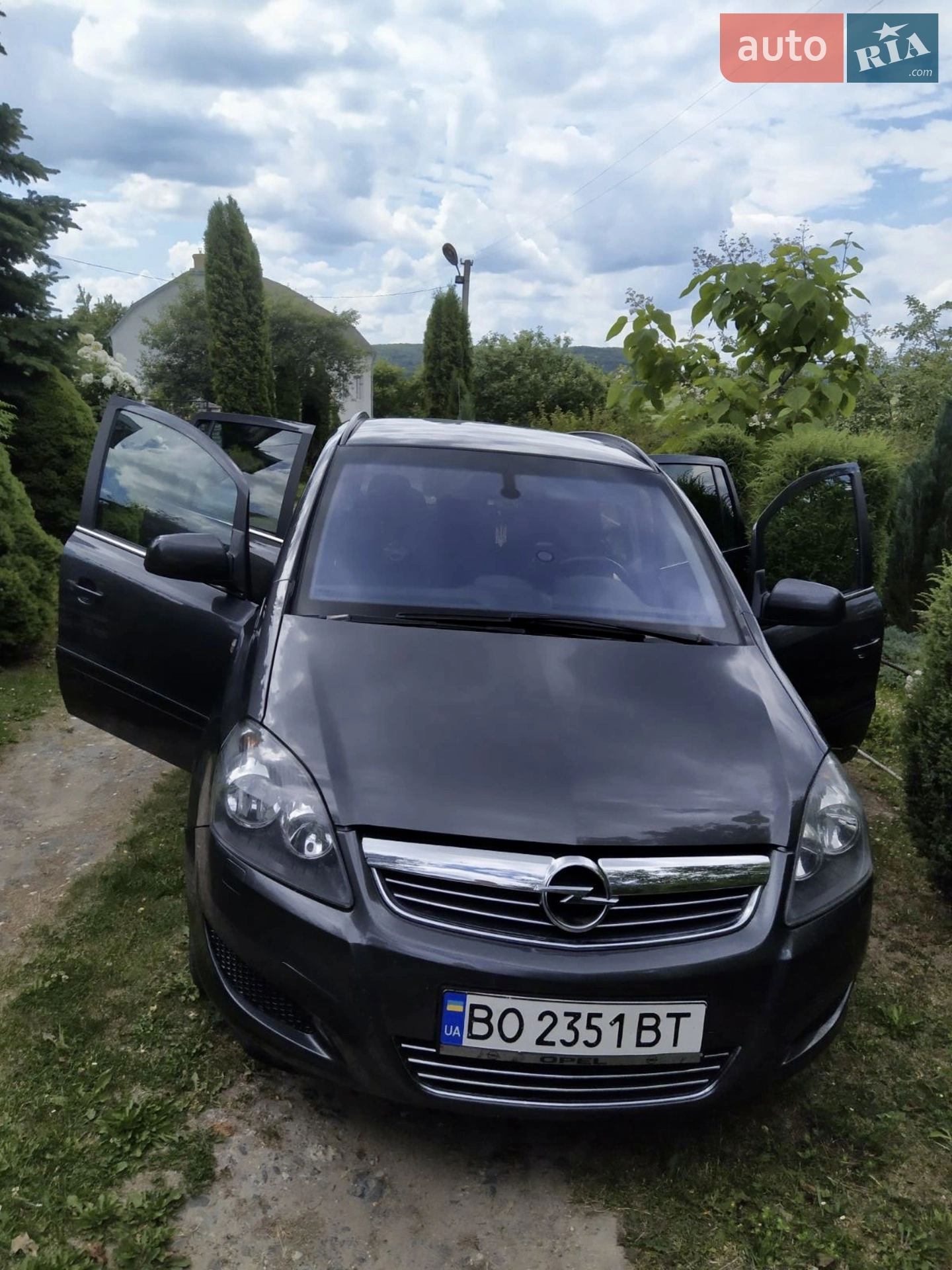 Opel Zafira, 2011