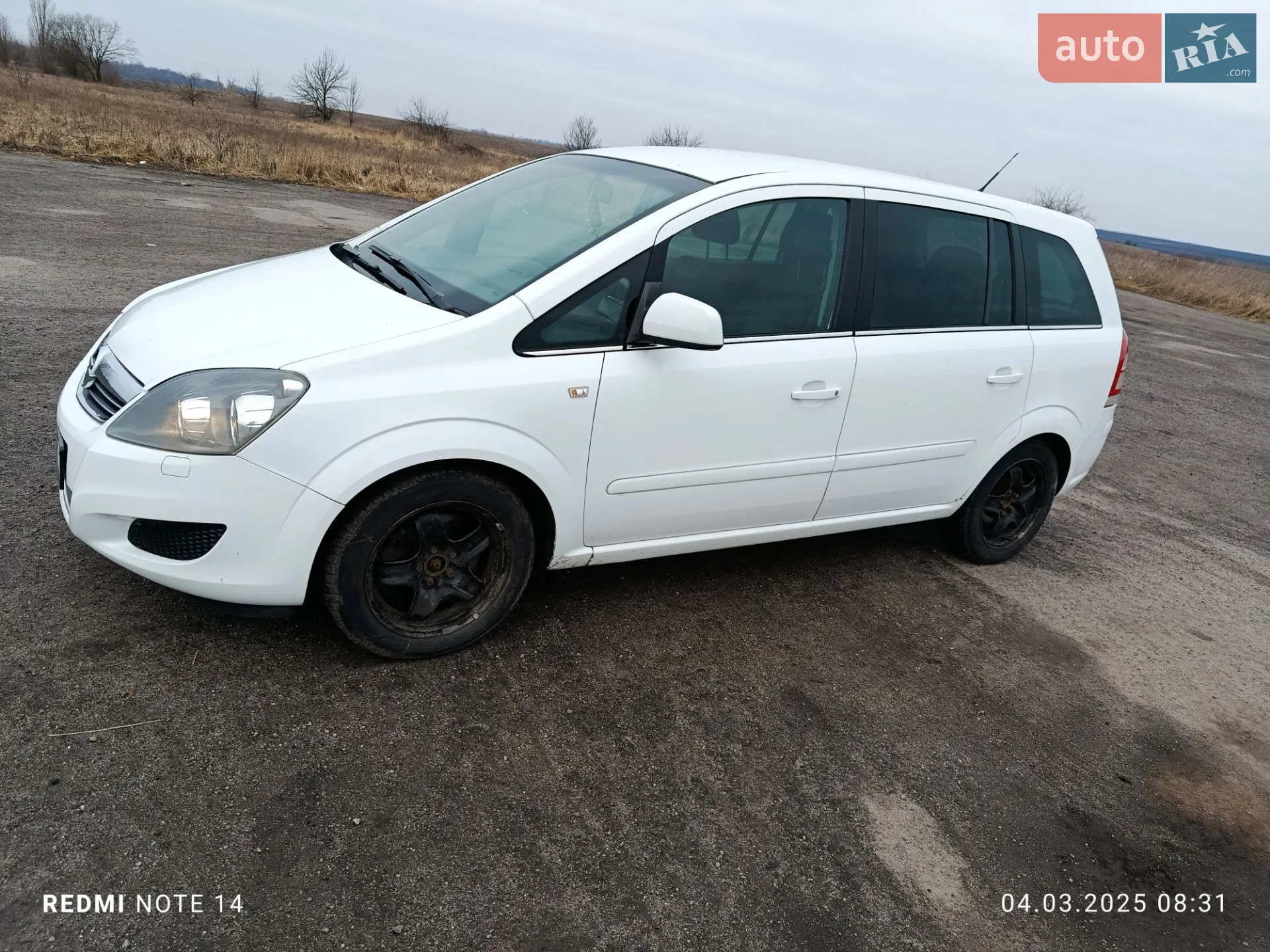 Opel Zafira, 2011