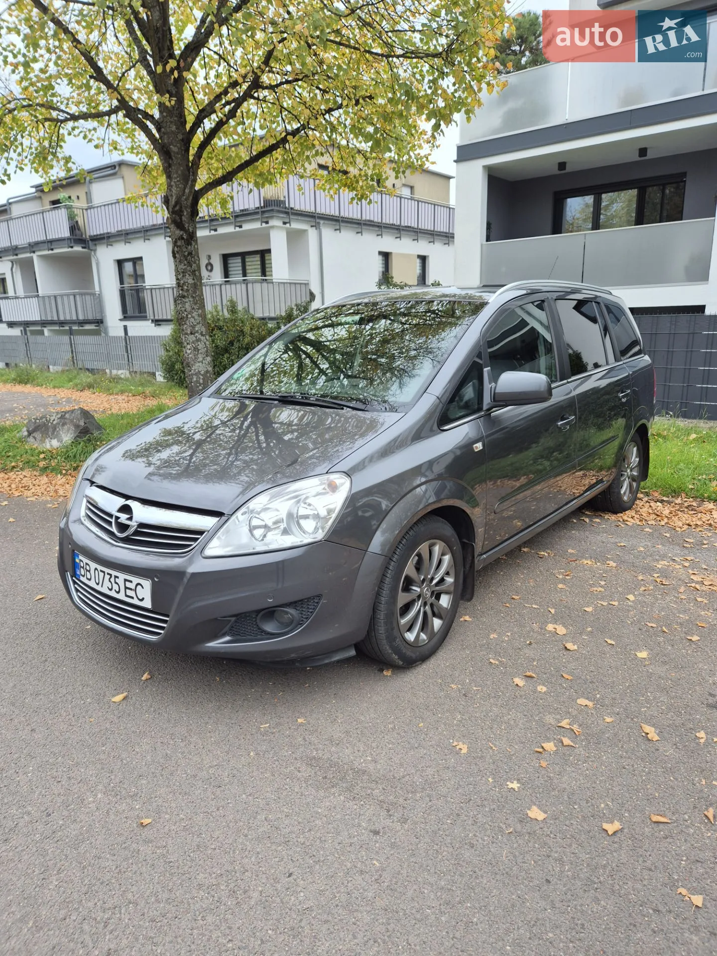 Opel Zafira, 2011