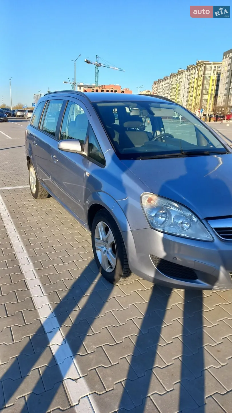 Opel Zafira, 2008